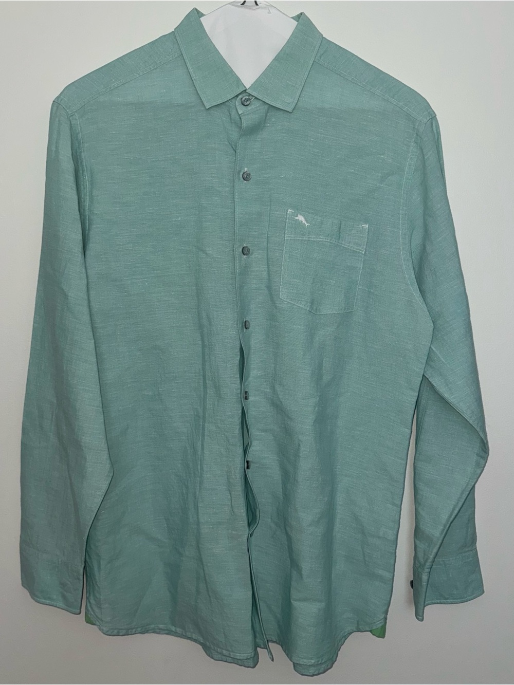Tommy Bahama men’s Seafoam Green Long-Sleeve Button-Down Shirt